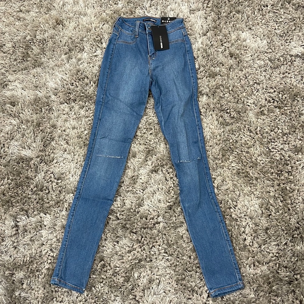 Size 0 Fashionova Jeans